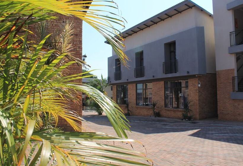 בית מלון כפרי Nelspruit Lodge