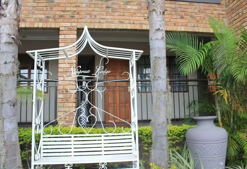ホテル Nelspruit Lodge