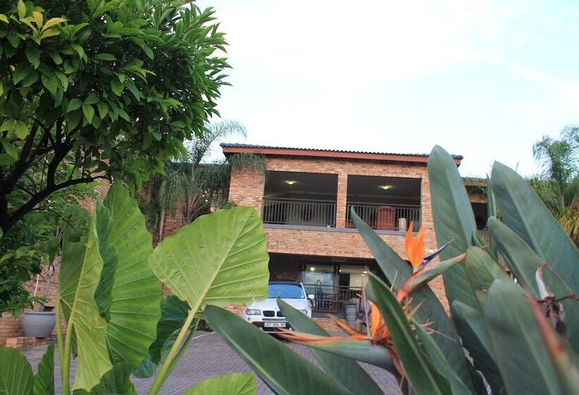 בית מלון כפרי Nelspruit Lodge