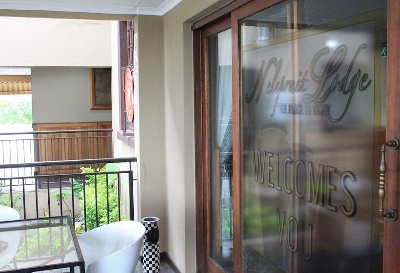 בית מלון כפרי Nelspruit Lodge