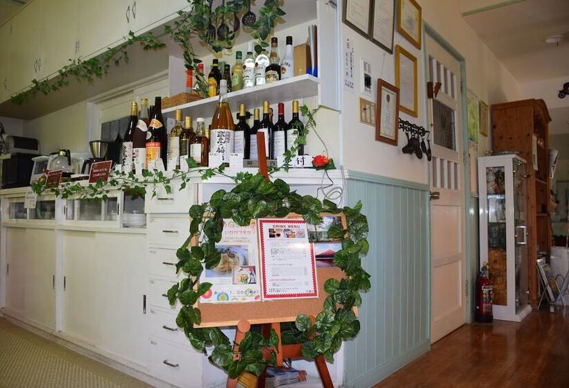 Hotelli Pension Human