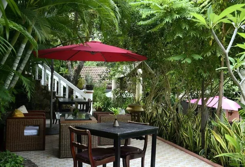 هتل Tropical Hill Kep