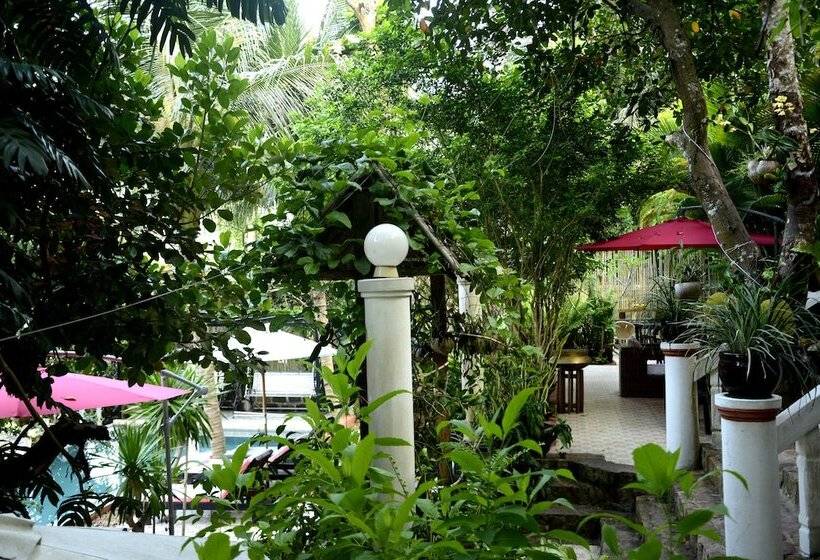 Hotel Tropical Hill Kep