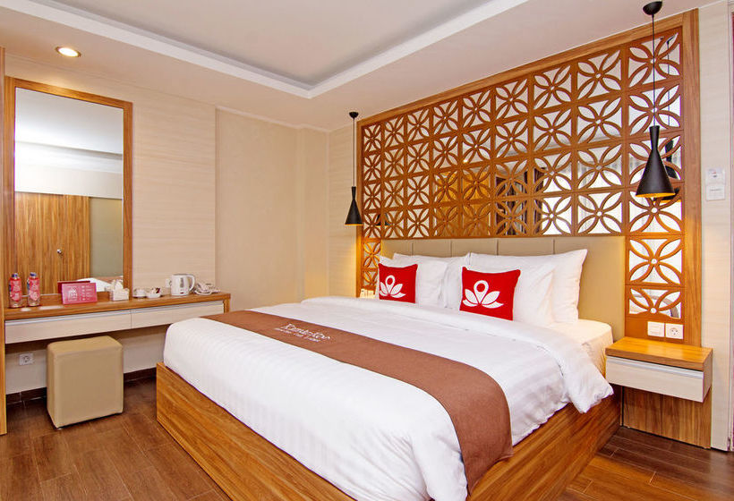 هتل Zen Premium Kunti Seminyak