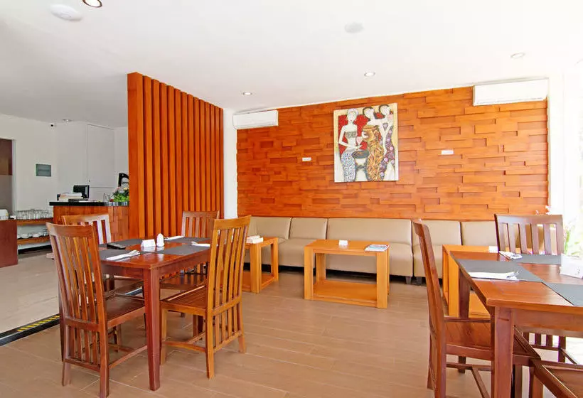 هتل Zen Premium Kunti Seminyak