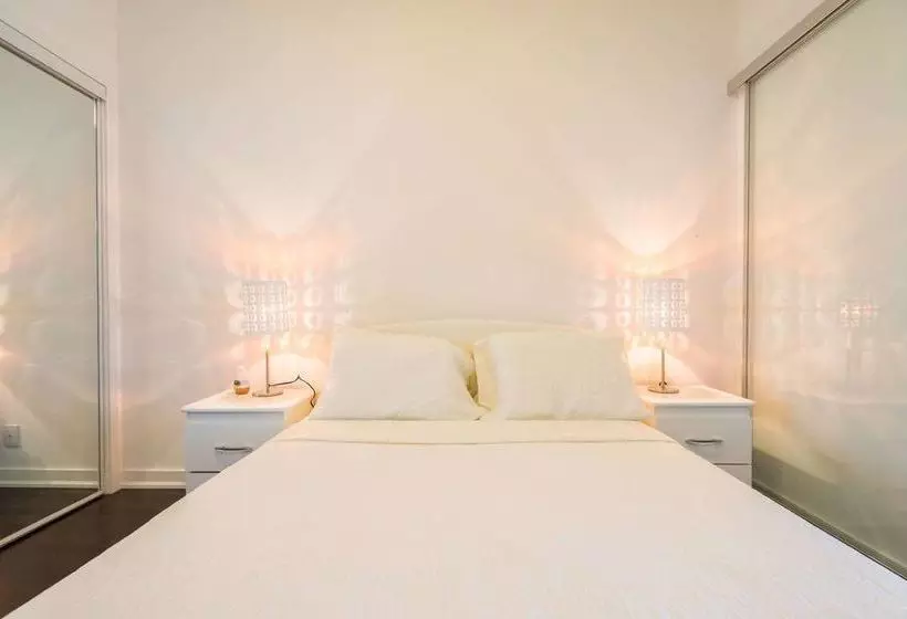 New One Bedroom Condo Downtowncn Tower
