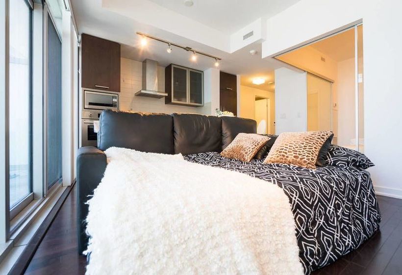 New One Bedroom Condo Downtowncn Tower