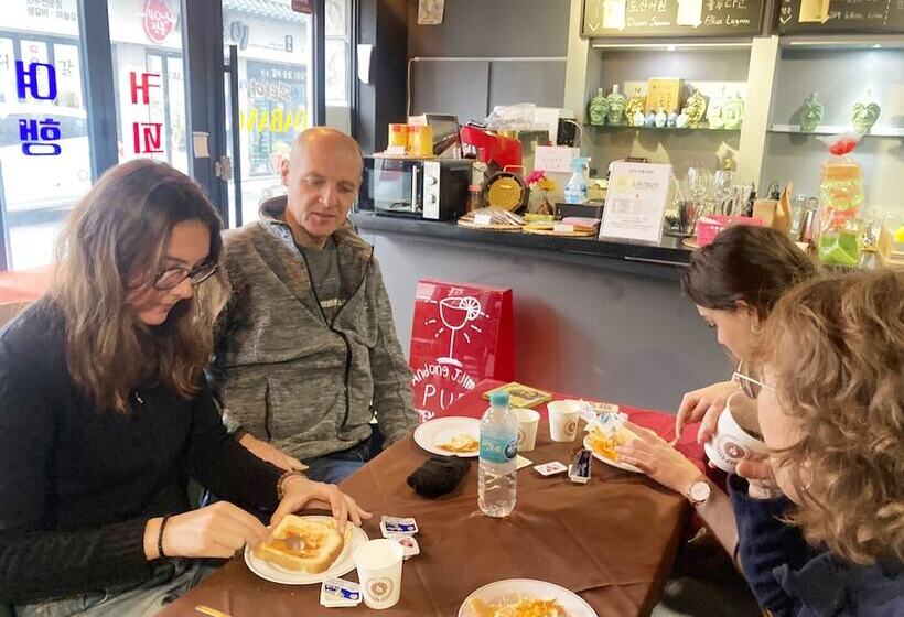 بنسيون Andong Guesthouse Gotaya