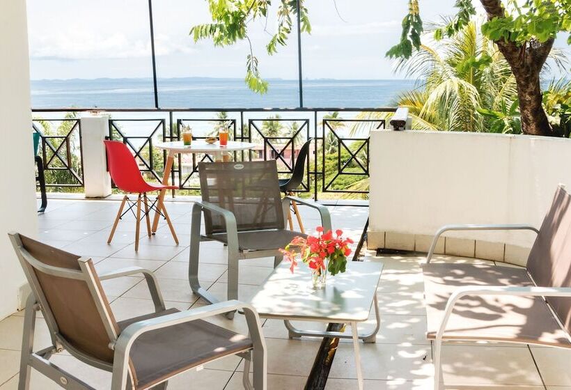 פנסיון Villa Les Orchidees