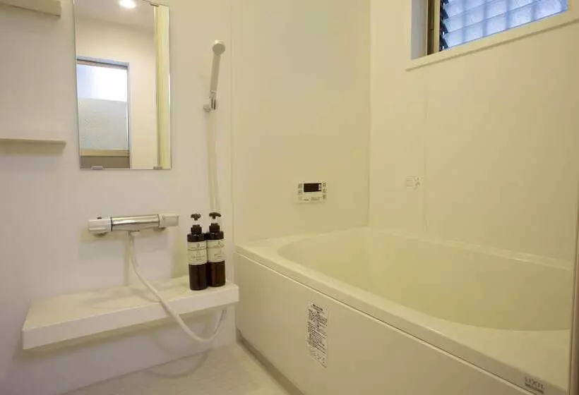 Toyotaya Hostel