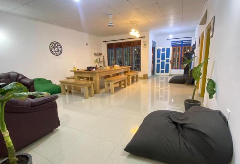 Hospedaria Happy Hammocks, Hiriketiya Beach   Sri Lanka