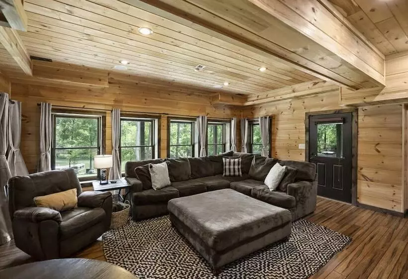 Bankhead Lodge By Avantstay Waterfront Log Cabin