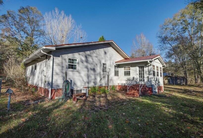 Charming Natchez Cottage W/ Sunroom!