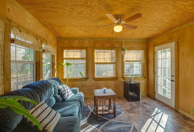 Charming Natchez Cottage W/ Sunroom!