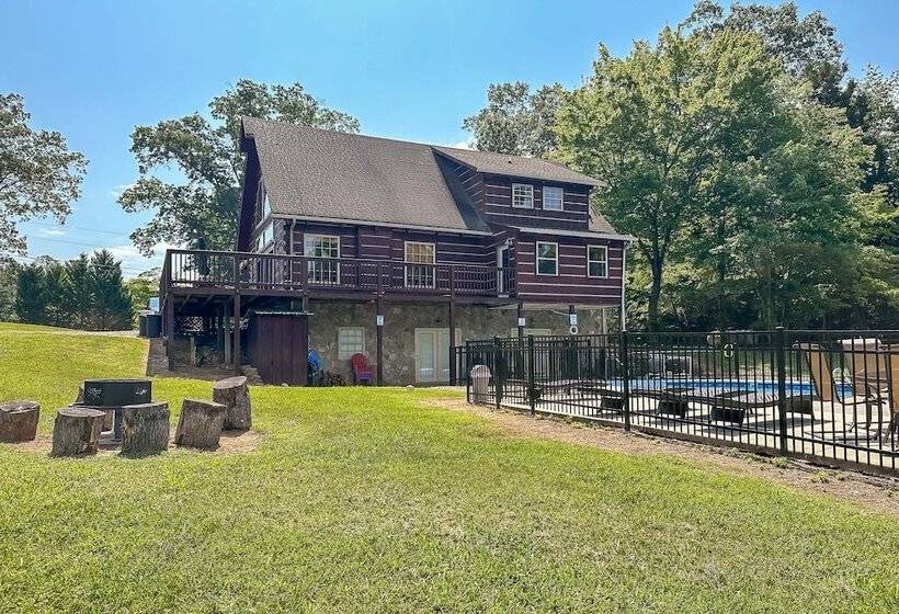 Cherokee Lake Cabin W/ Deck & Kayaks!