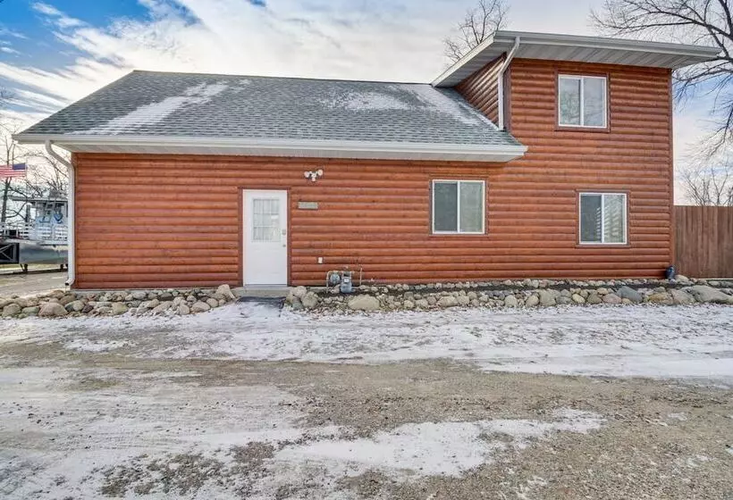 Eagle S Nest Cabin On Mille Lacs Lake: Boat + Fish