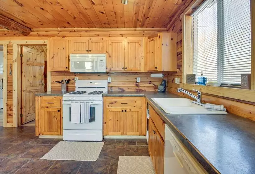 Eagle S Nest Cabin On Mille Lacs Lake: Boat + Fish