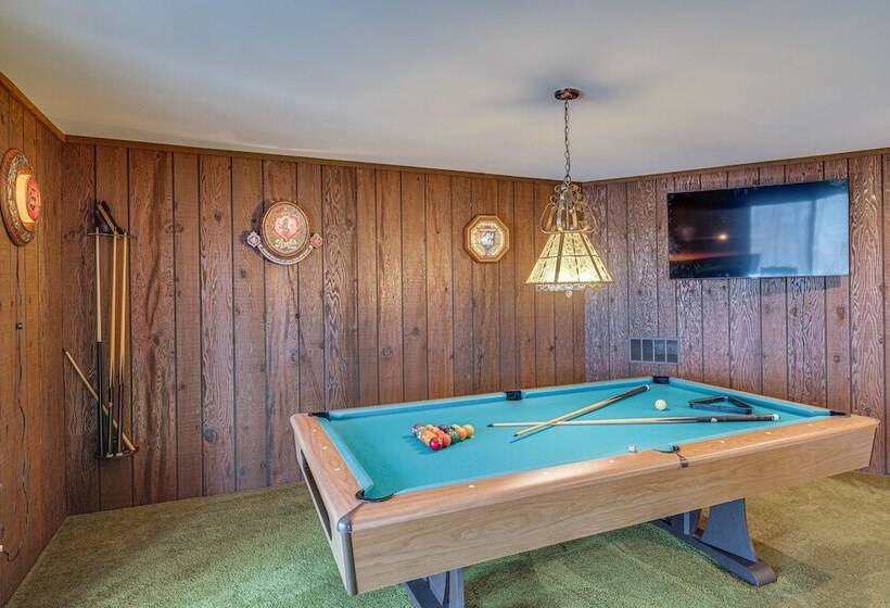 Eclectic Hubertus Home W/ Game Room & Fire Pit!