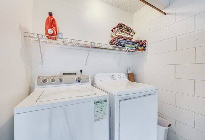 Family Friendly Kissimmee Retreat W/ Private Pool!