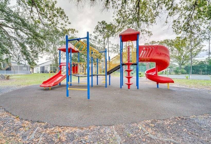 Family Friendly Kissimmee Retreat W/ Private Pool!