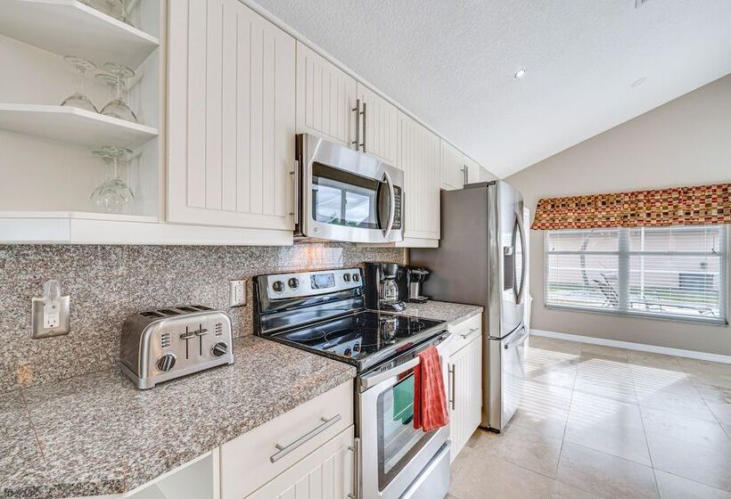 Family Friendly Kissimmee Retreat W/ Private Pool!