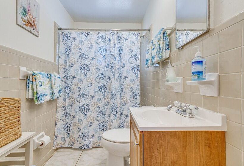 Fort Walton Beach Home ~ 1 Mi To Santa Rosa Sound!