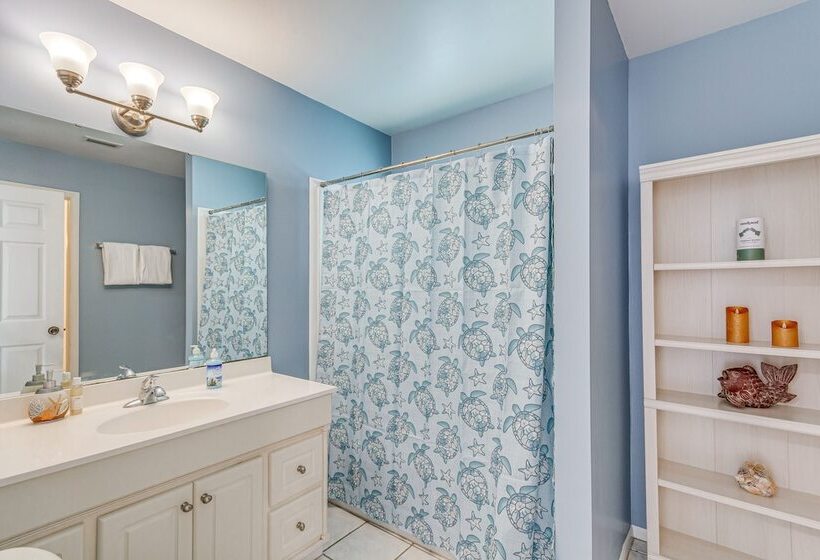 Fort Walton Beach Home ~ 1 Mi To Santa Rosa Sound!