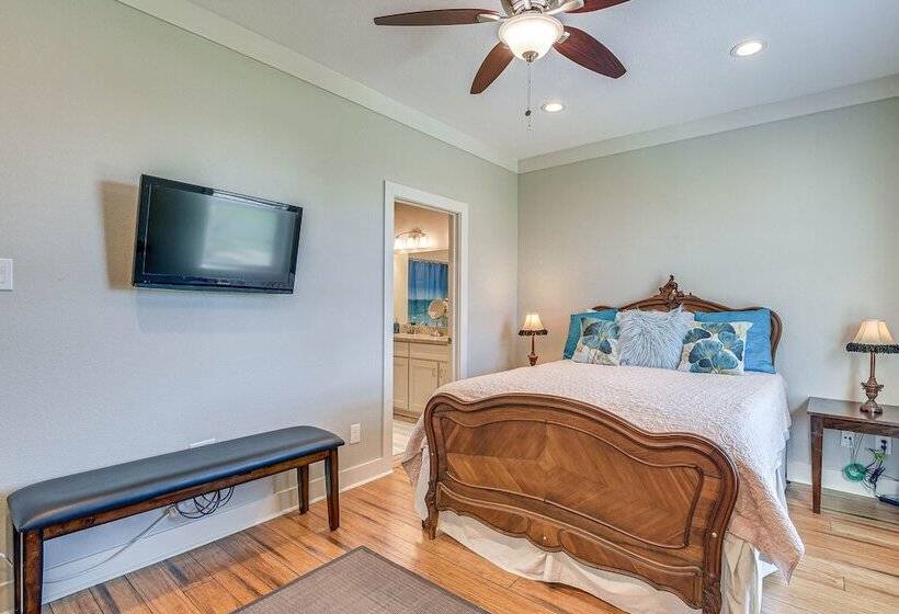 Gorgeous Galveston Bay Home W/ Private Pool!