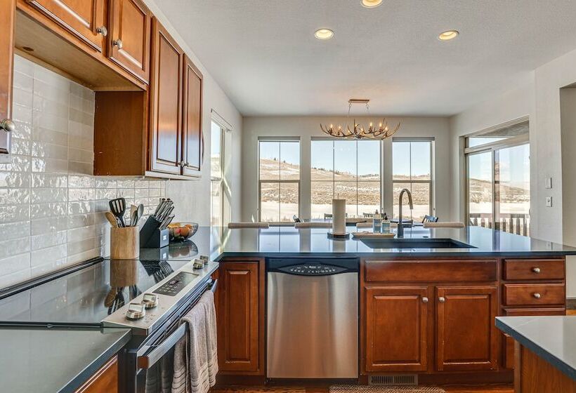 Half Mi To Skiing: Gorgeous Granby Ranch Home!