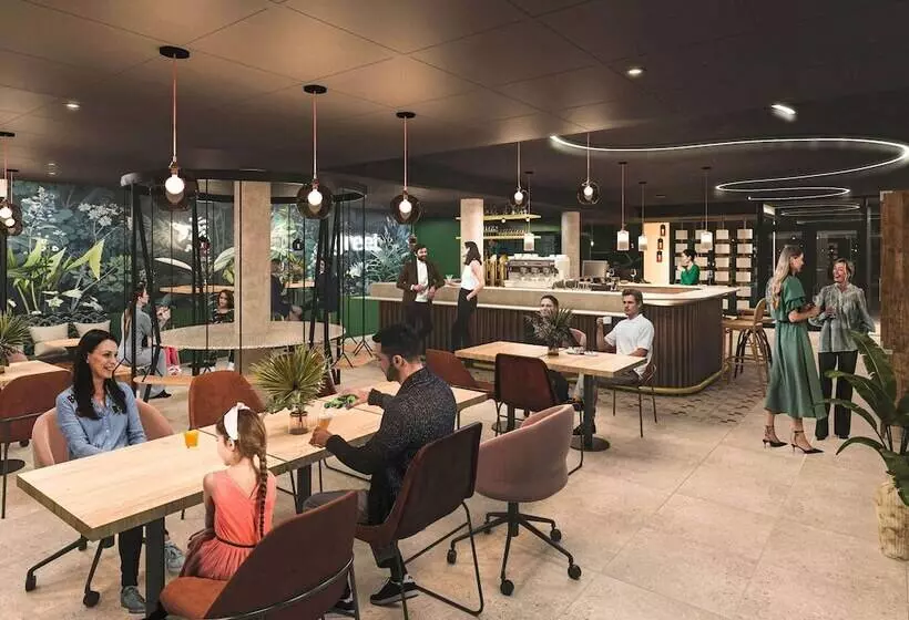 Greet Hotel Brest Aéroport