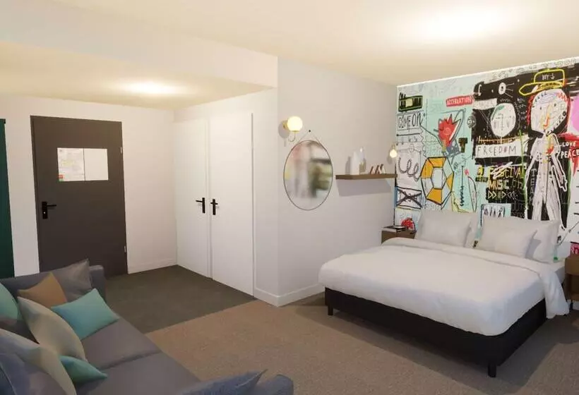 Greet Hotel Brest Aéroport