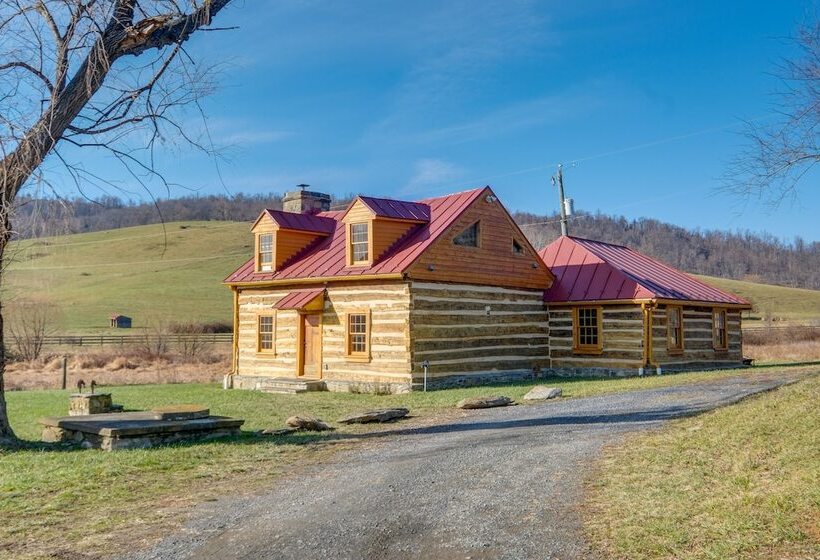 Historical Paris Cabin On Farm W/ Fire Pit!