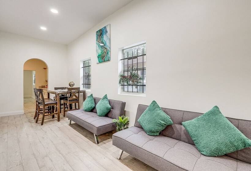 Jacksonville Home, Half Mi To Everbank Stadium!