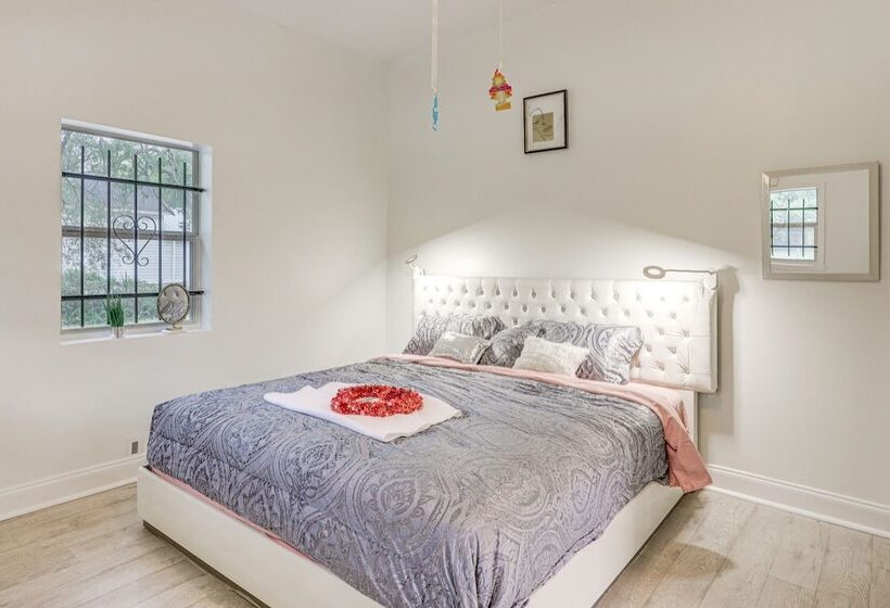 Jacksonville Home, Half Mi To Everbank Stadium!