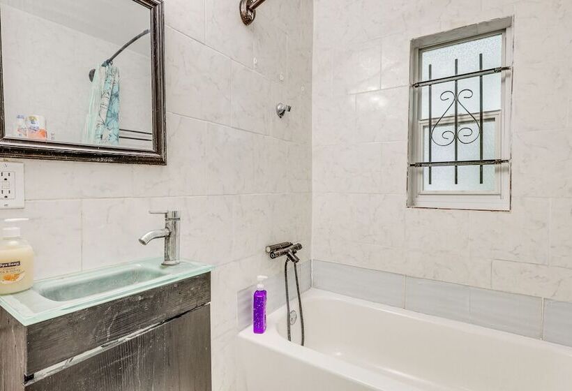 Jacksonville Home, Half Mi To Everbank Stadium!