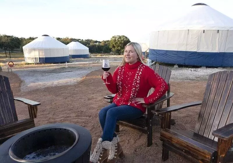 Johnny Yurts