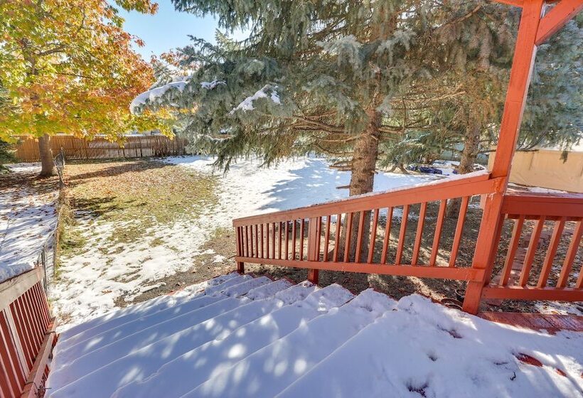 Lakewood Gem W/ Deck ~ 7 Mi To Downtown Denver