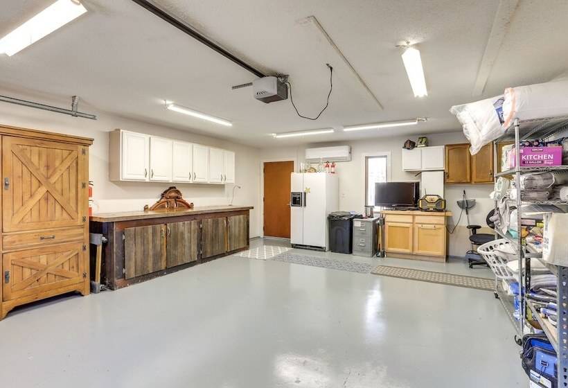 Lakewood Gem W/ Deck ~ 7 Mi To Downtown Denver