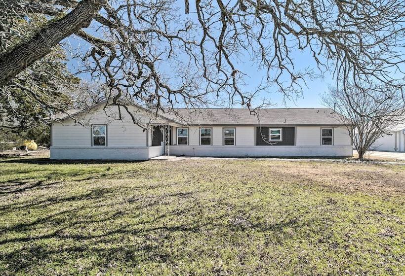 College Station Vacation Rental: Near Texas A & M