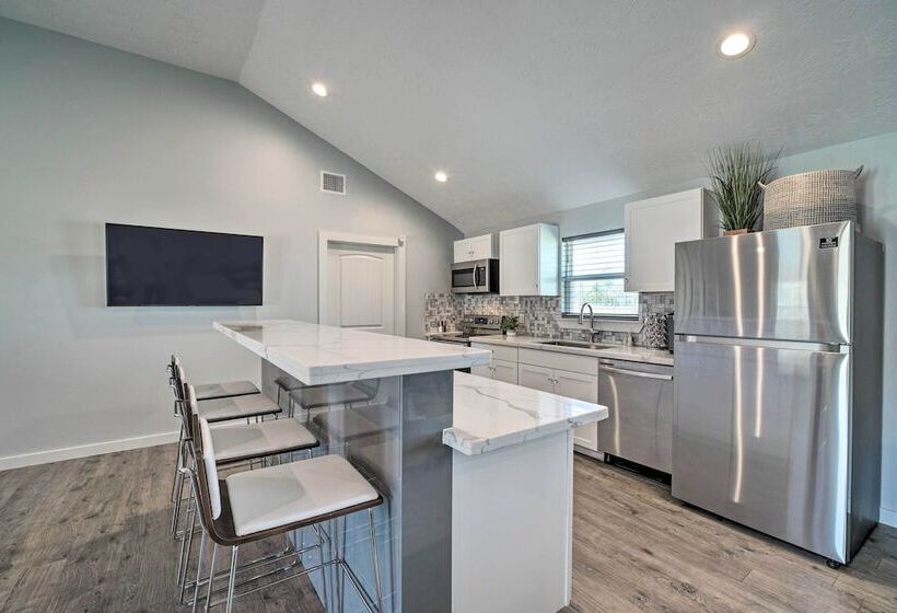 College Station Vacation Rental: Near Texas A & M