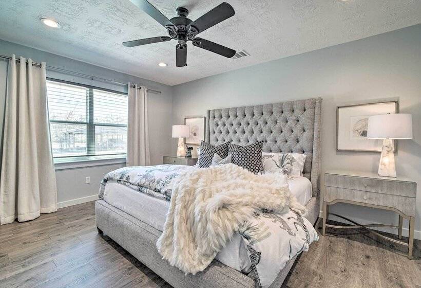 College Station Vacation Rental: Near Texas A & M