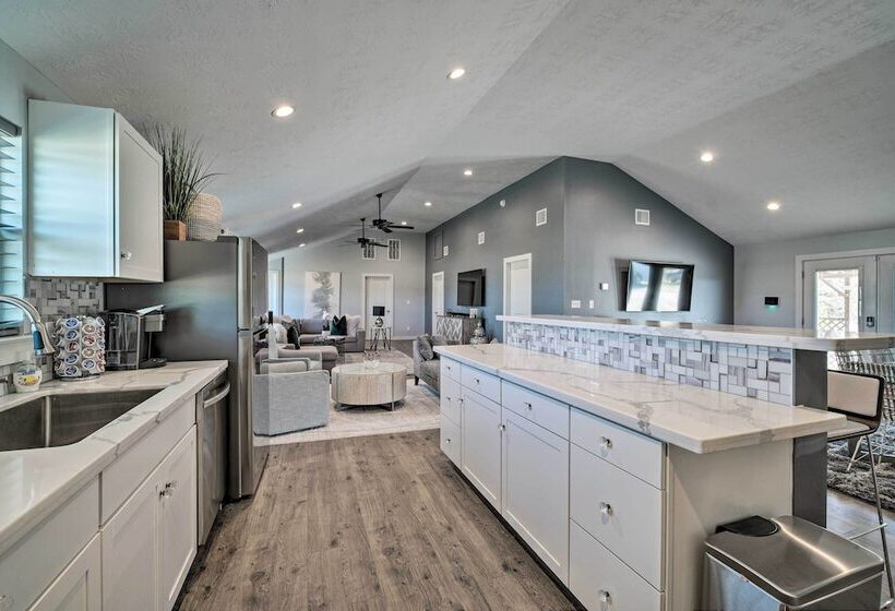 College Station Vacation Rental: Near Texas A & M