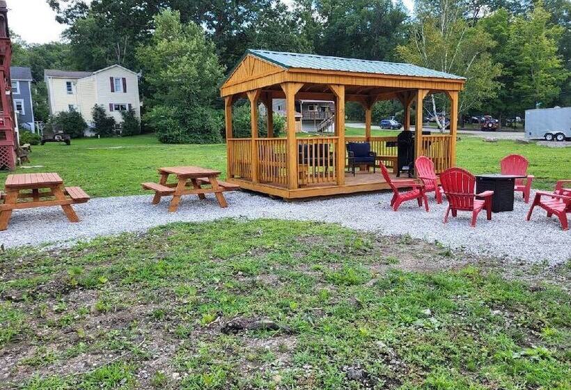 Мотель Ohiopyle Suites