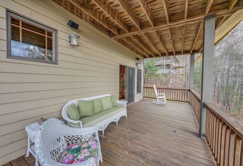 Mountain View Georgia Cabin W/ 2 Decks