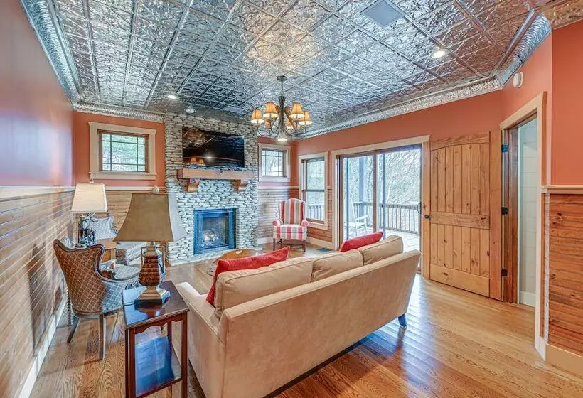 Mountain View Georgia Cabin W/ 2 Decks