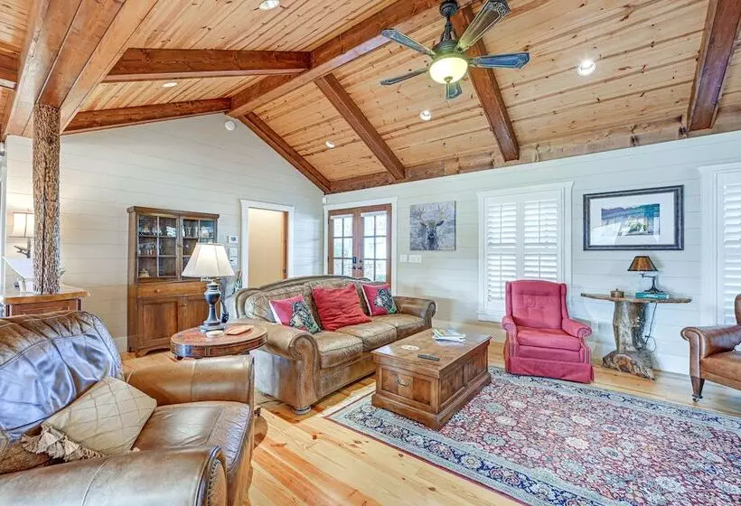 Mountain View Georgia Cabin W/ 2 Decks