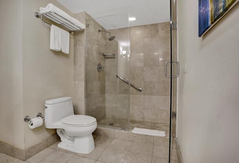 Paradise Bay & Ocean View