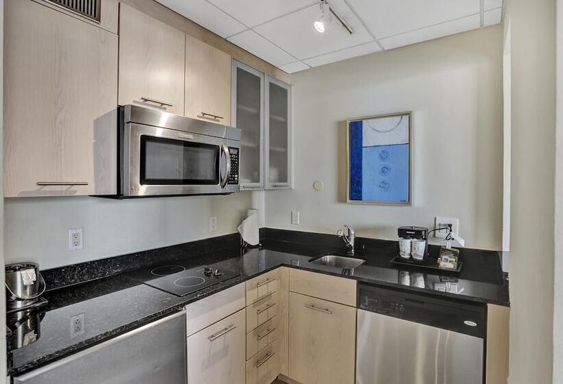 Paradise Bay & Ocean View