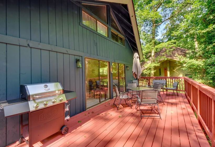 Peaceful Gainesville Cottage W/ Lake Lanier Access