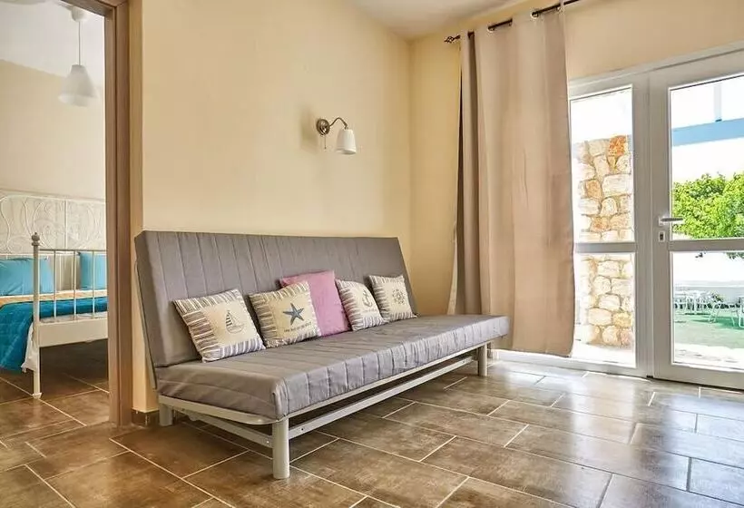 Majatalo Gin Wellness